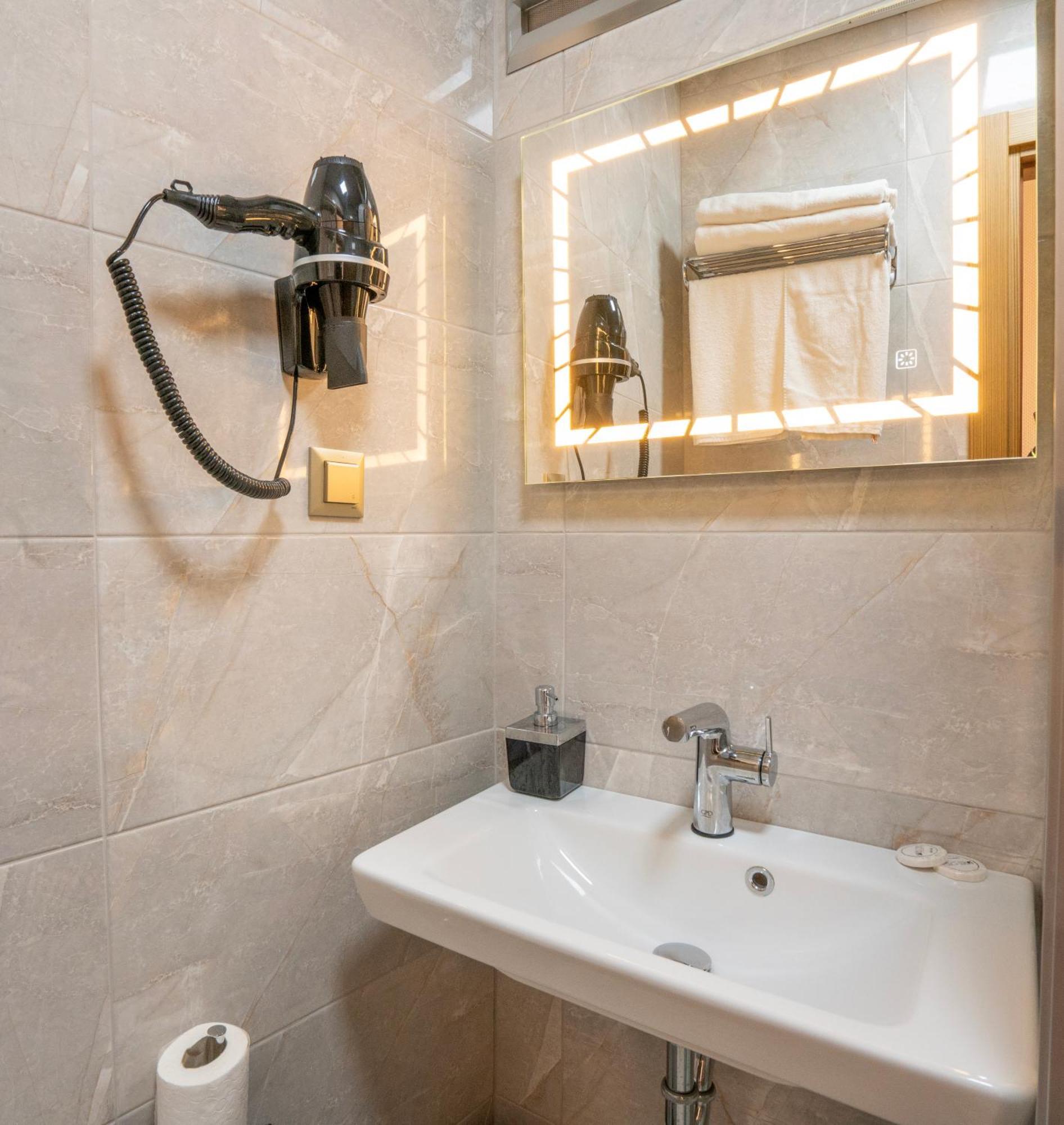 Grand Reis Hotel Istanbul Exteriör bild