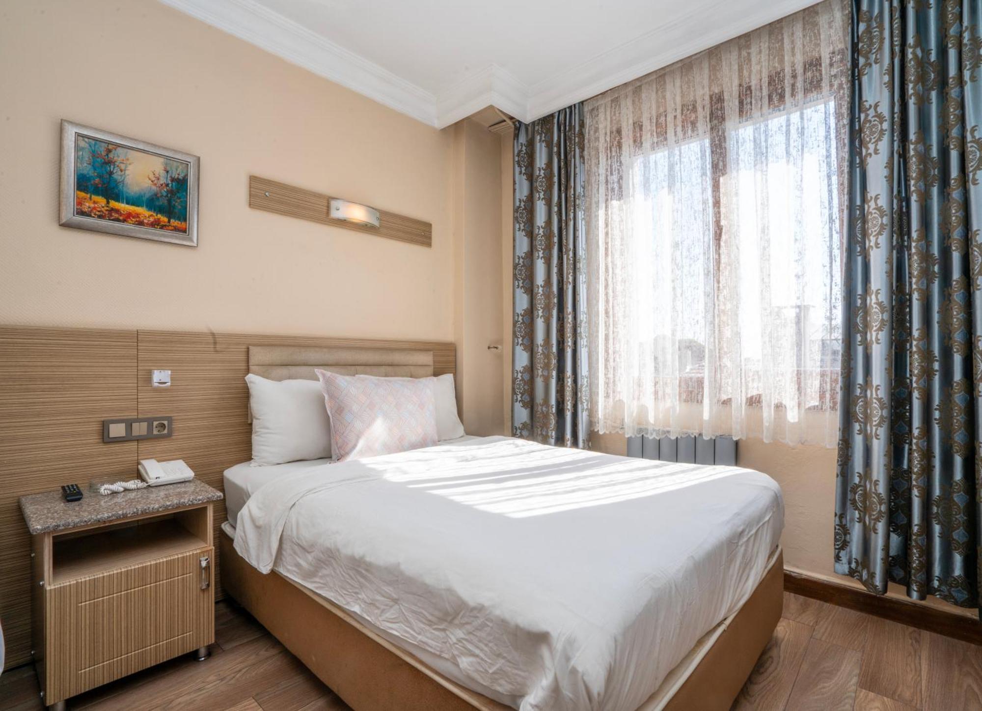 Grand Reis Hotel Istanbul Exteriör bild